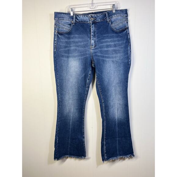 Kancan Flare High Rise Back Seam Jeans Plus Size 20 Medium Wash Raw Hem - Picture 2 of 13
